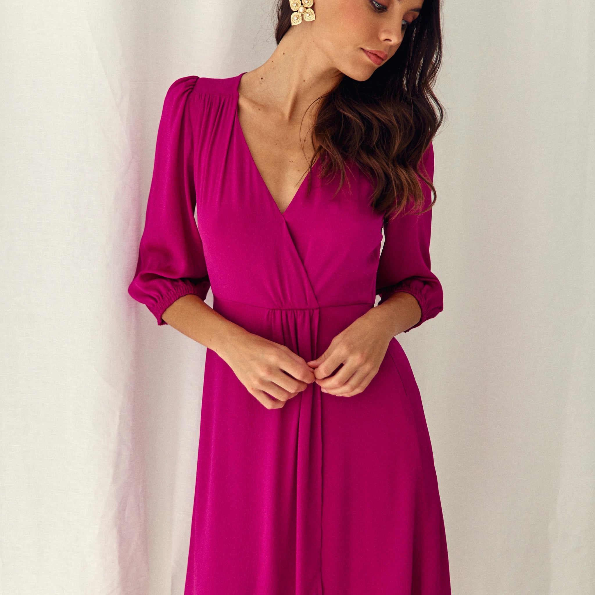 Robe Teodora Magenta Violine