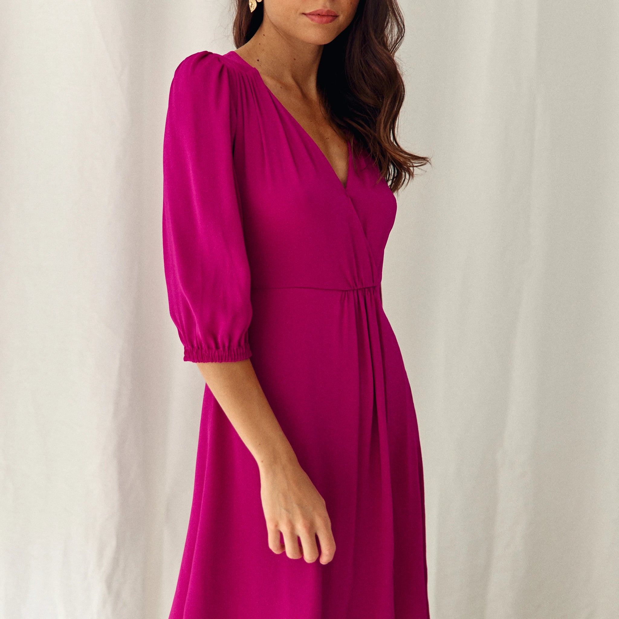 Robe Teodora Magenta Violine